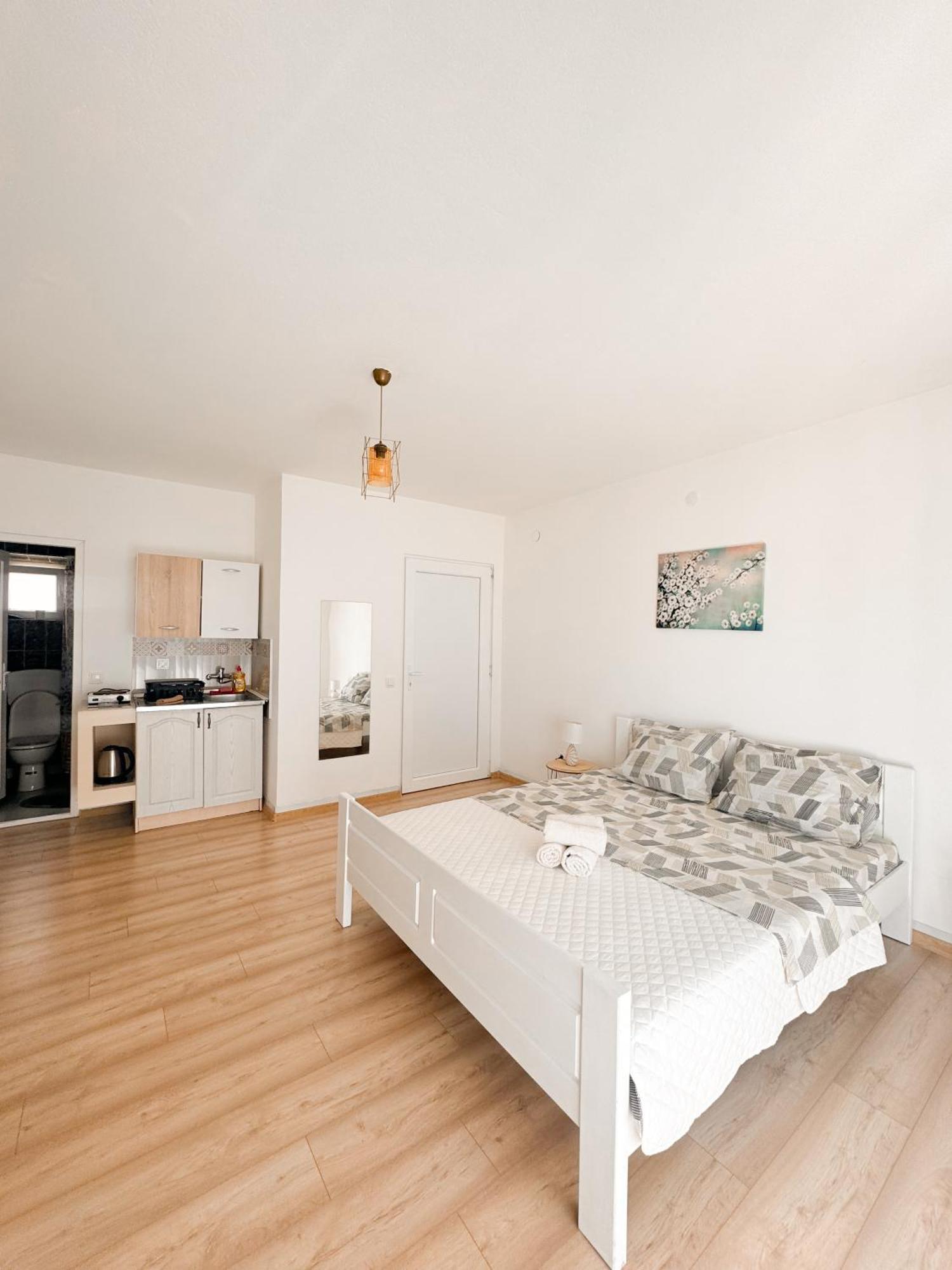 Lemon&Olives Apartment Budva Exterior photo